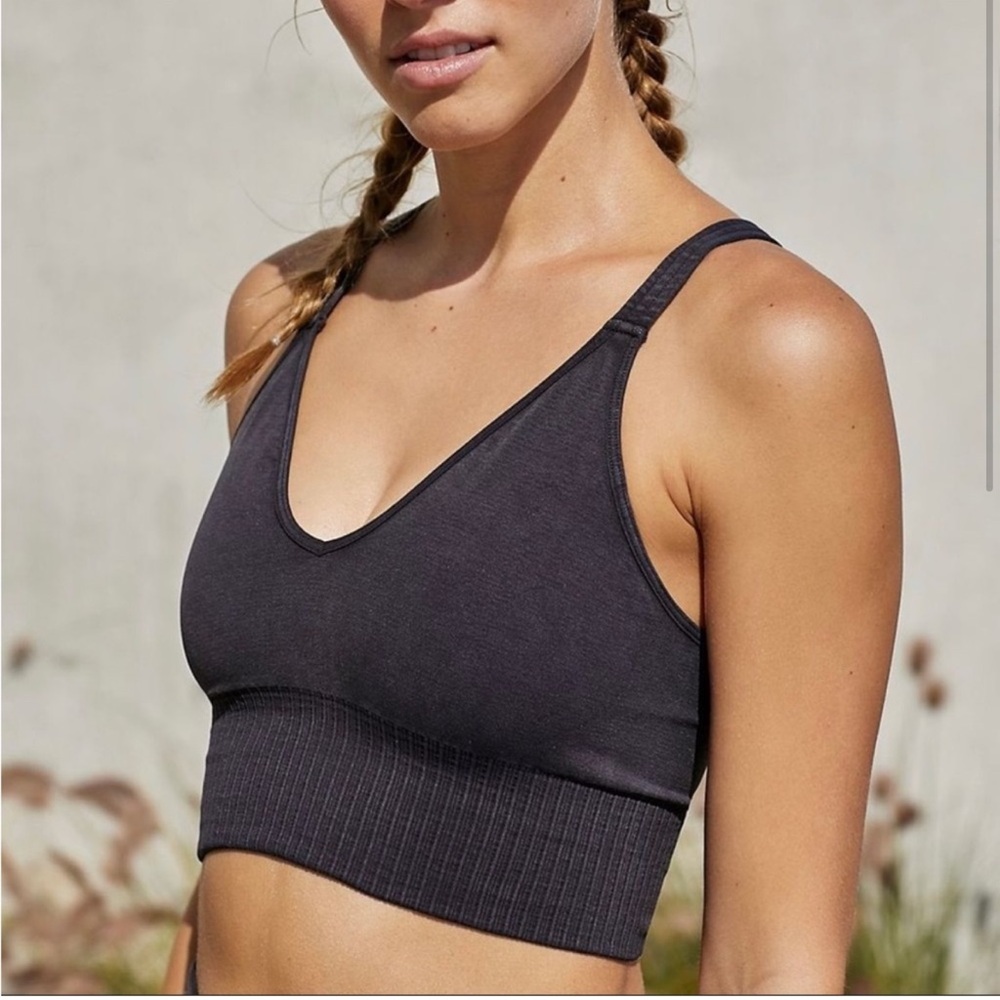 FP movement Good Karma Crop - XS/S - washed black